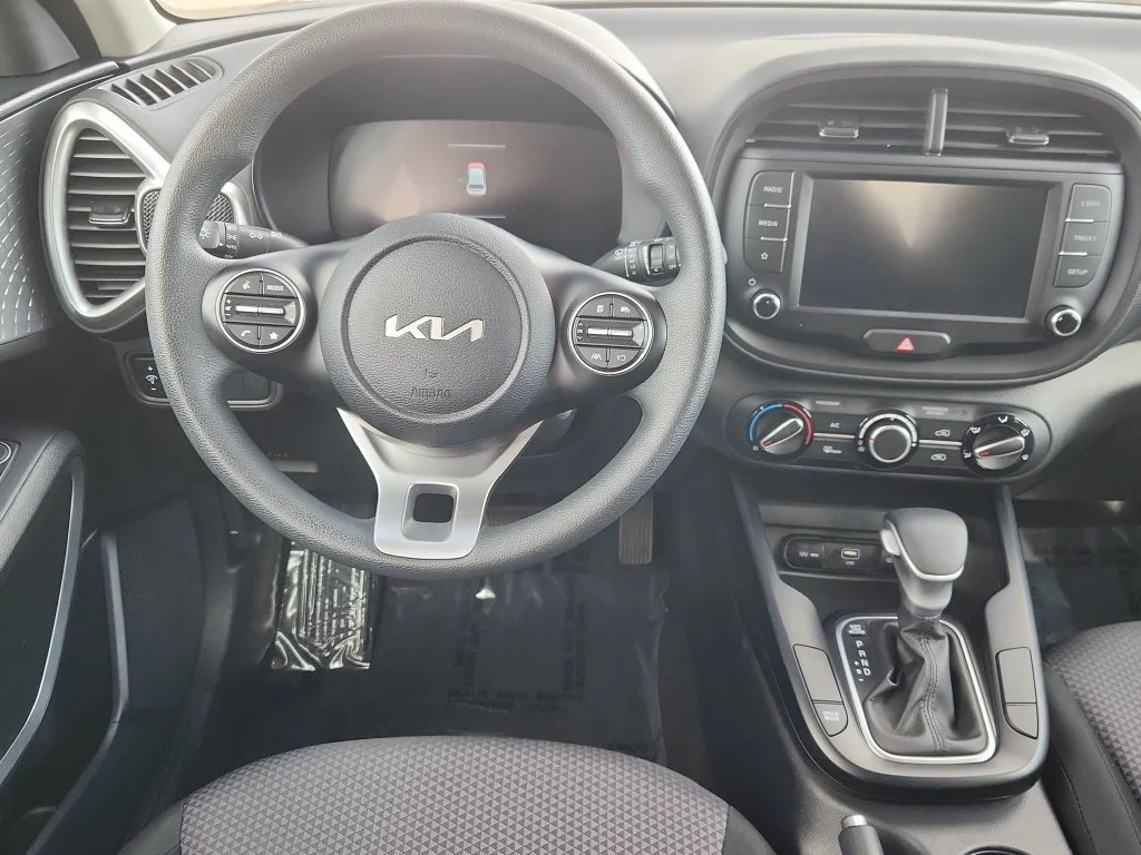 Used 2025 Gray Kia LX image 10