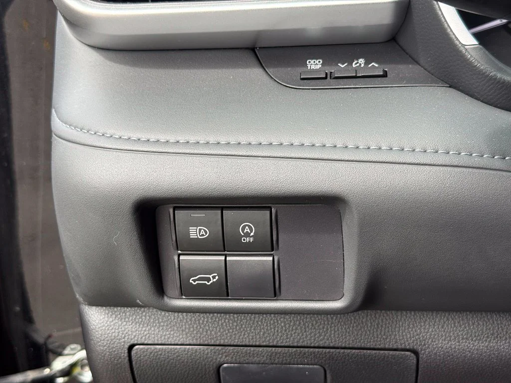 Used 2023 Black Toyota XLE image 14
