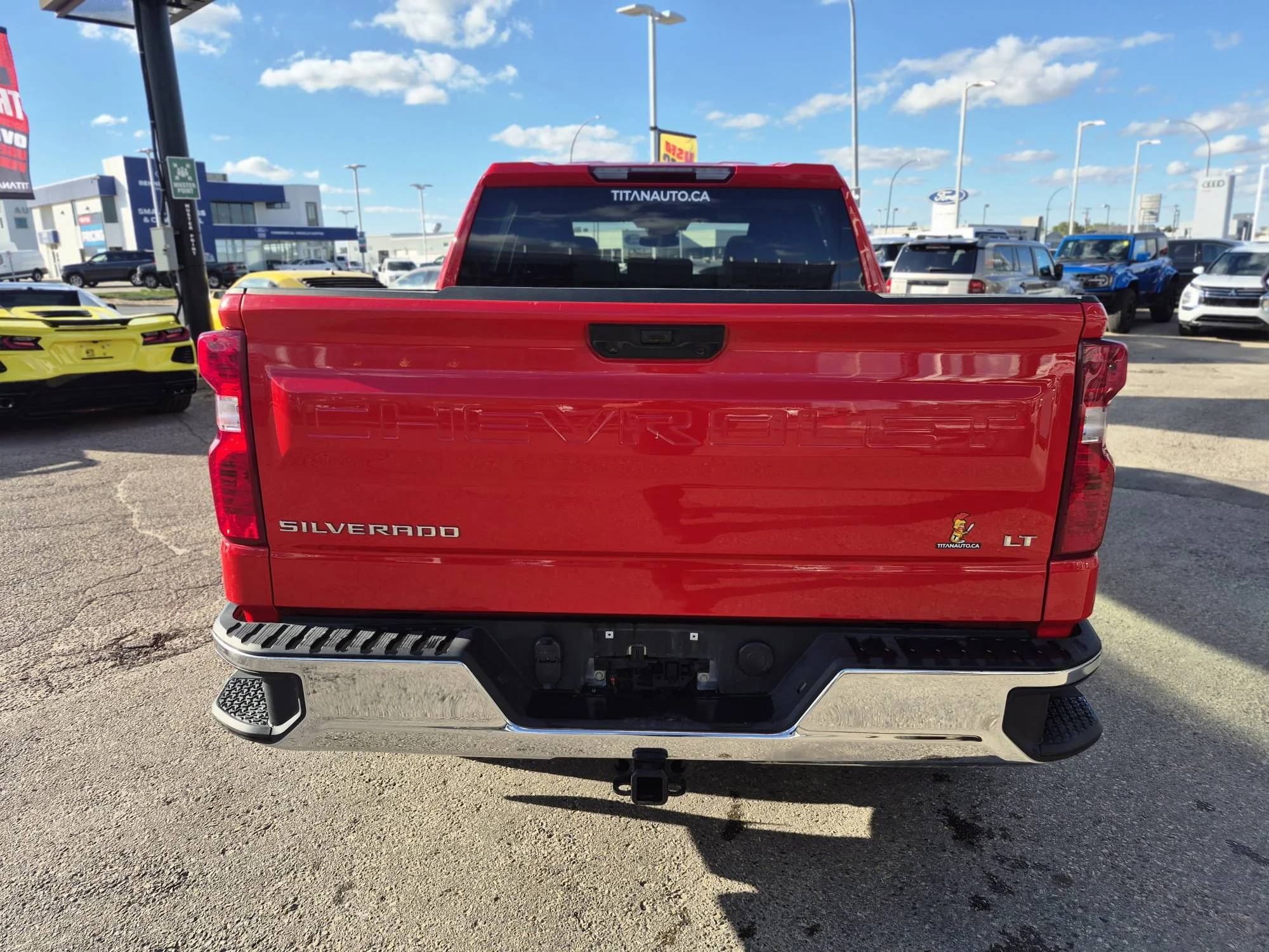 Certified Used 2025 Red Hot Chevrolet LT 4WD*Htd Seats | Htd Wheel | Adaptive Cruise | Remote Start | Nav | Tow Pkg | Alloy Wheels image 13