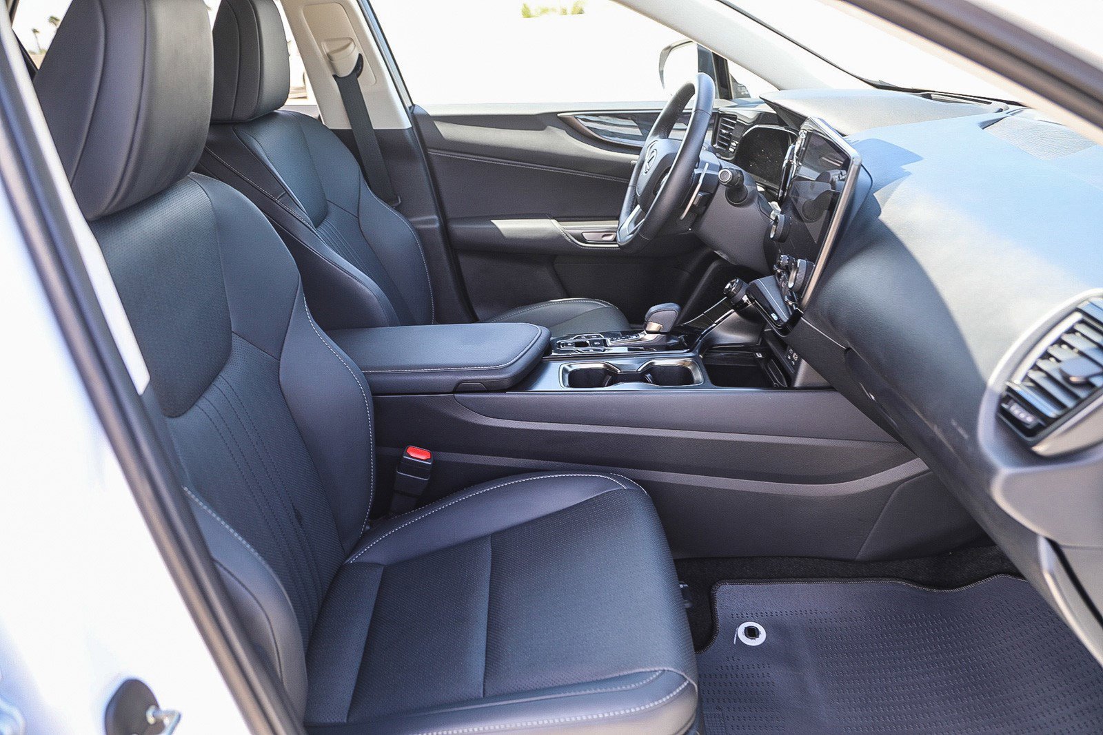 Certified Used 2025 EMINENT WHITE PEARL Lexus 350h Premium image 15