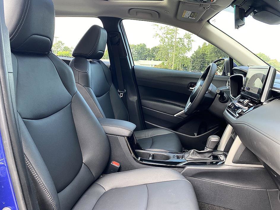 Used 2024 Blue Crush Metallic Toyota XLE image 24