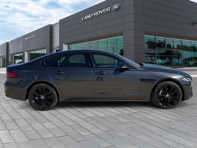 New 2024 Carpathian Grey Jaguar R-Dynamic SE image 6