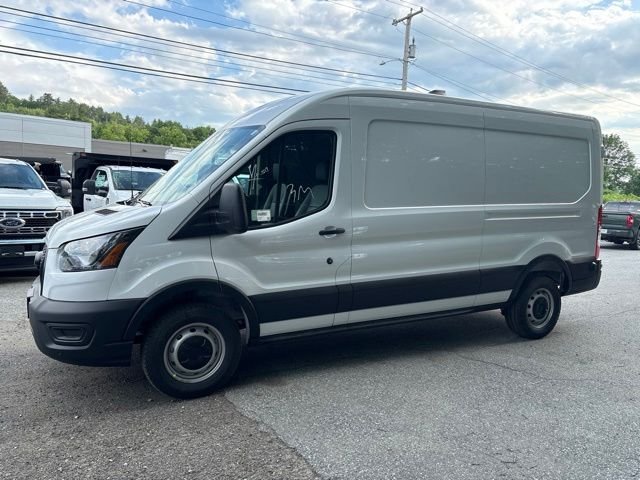 New 2026 Oxford White Ford Base image 16