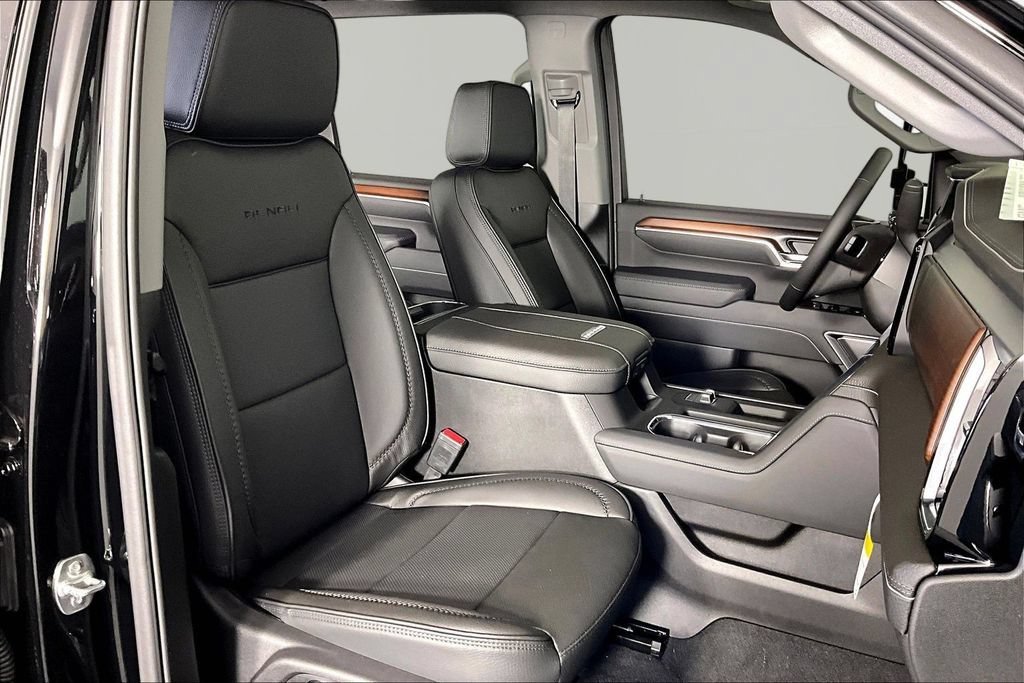 2026 GMC Sierra 3500HD Denali - Photo 11