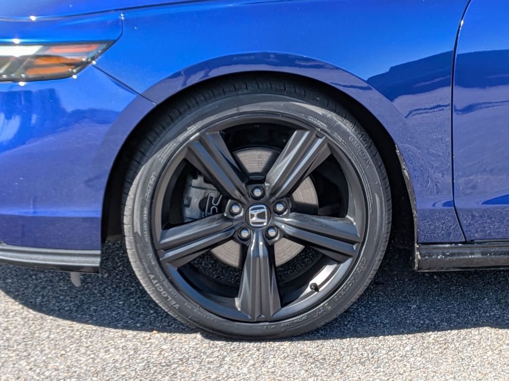 Used 2023 Blue Honda Sport-L image 11