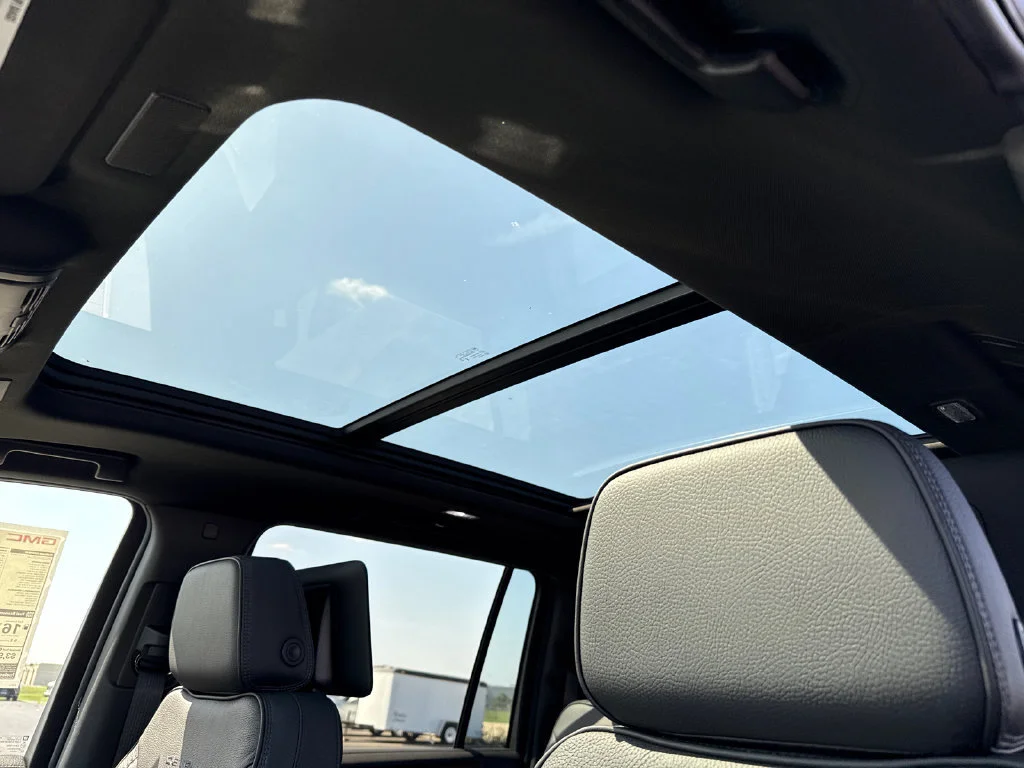 2026 GMC Yukon XL Denali - Photo 27