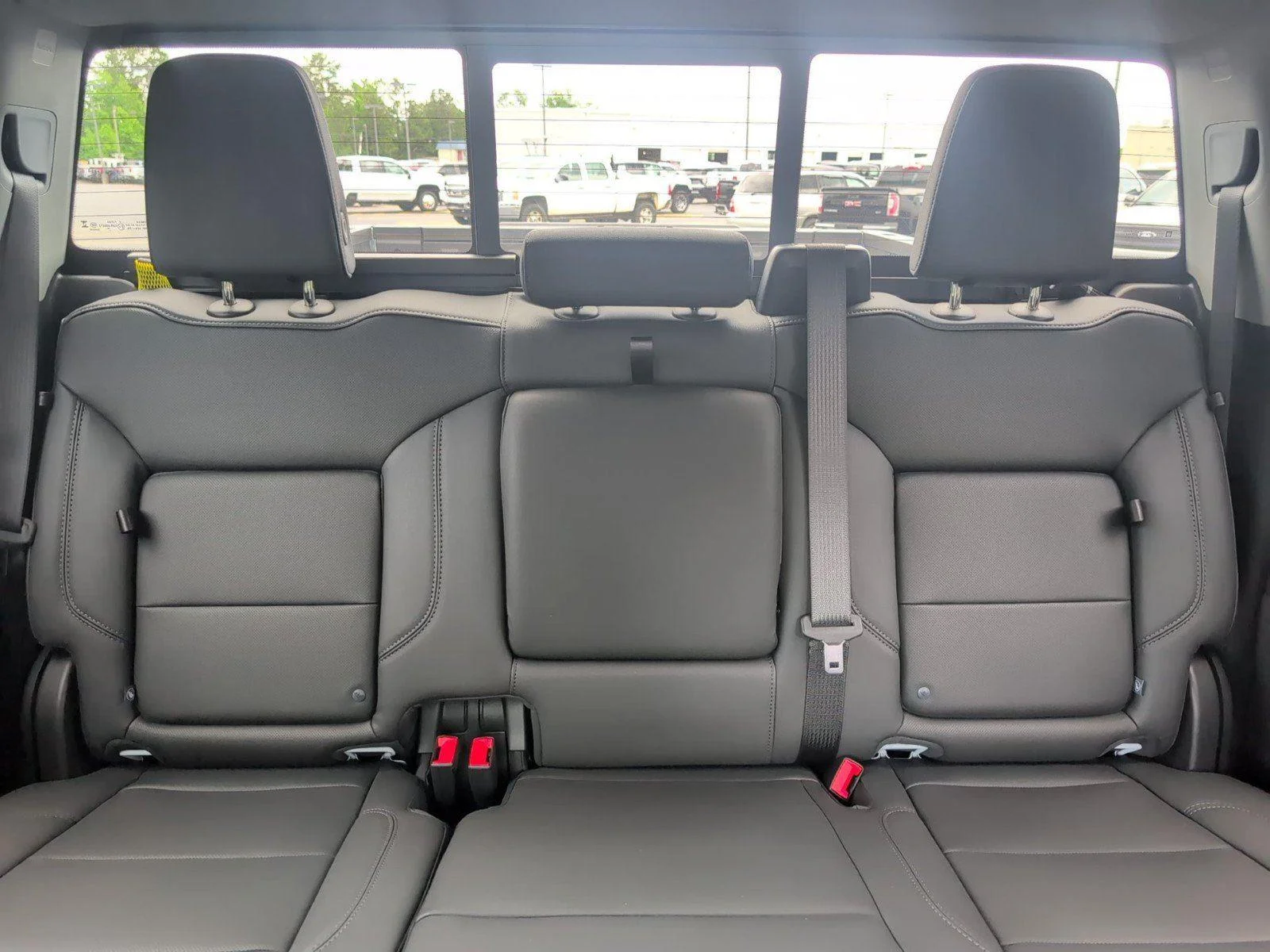 2026 GMC Sierra 1500 SLT - Photo 33