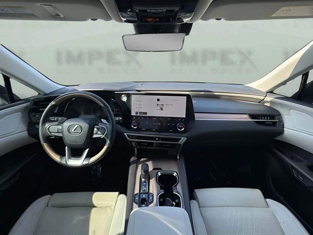 Used 2024 White Lexus 350 Luxury image 13