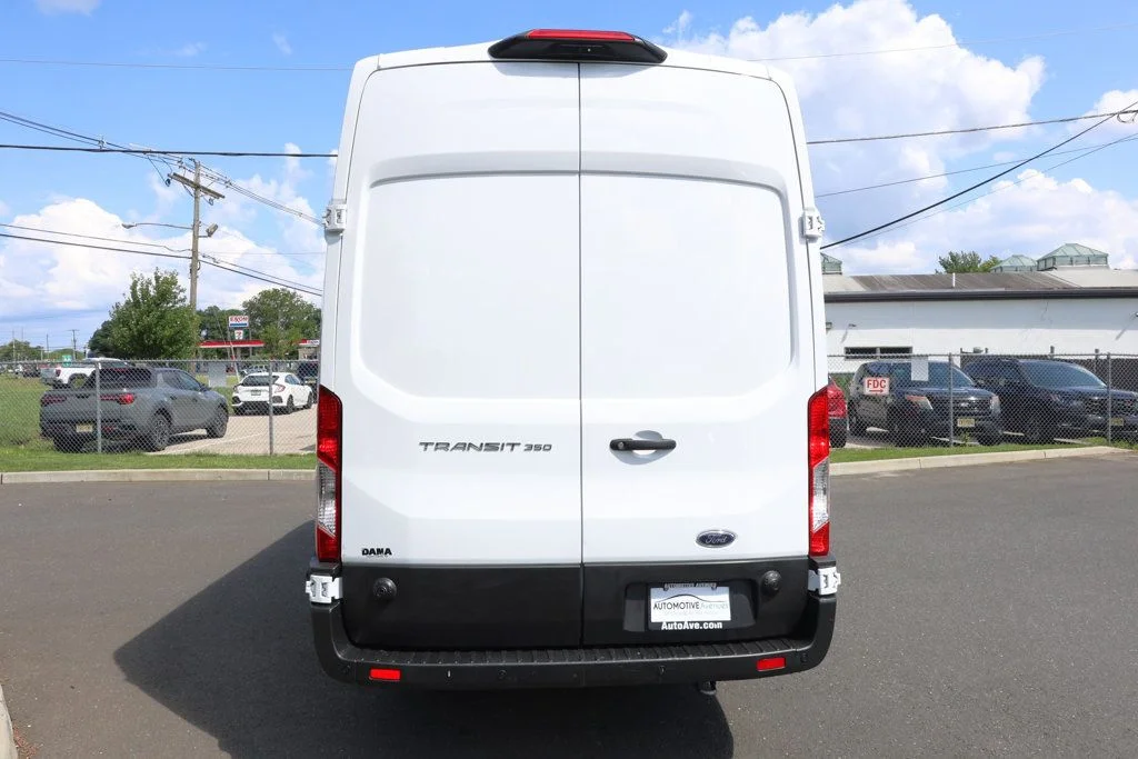 Used 2024 Oxford White Ford T-350 148
