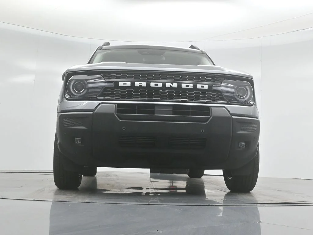 New 2025 Carbonized Gray Metallic Ford Outer Banks image 49