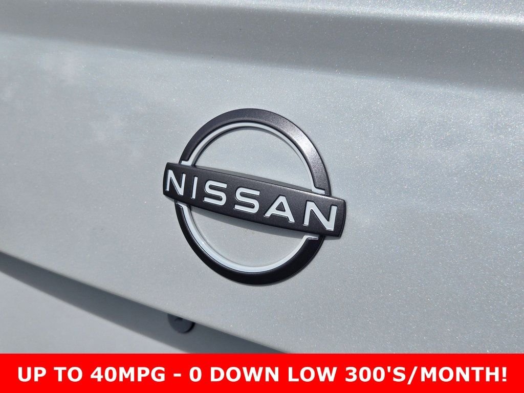 2025 Nissan Versa Sedan SV - Photo 28