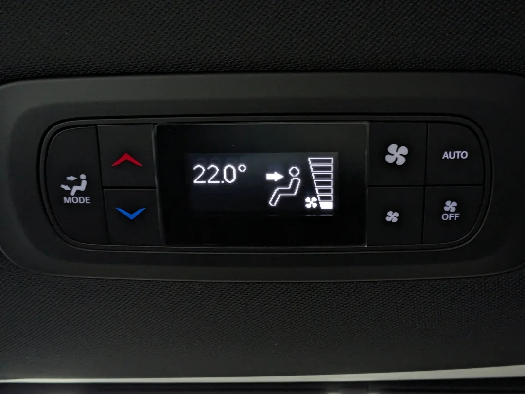 New 2026 Black Chrysler SXT - - FWD - Power Liftgate - Power Sliding Doors - Leather & More! image 27