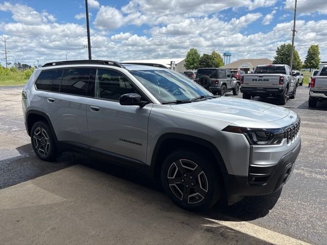 New 2026 Silver Zynith Clear-Coat Exterior Paint Jeep Limited image 9
