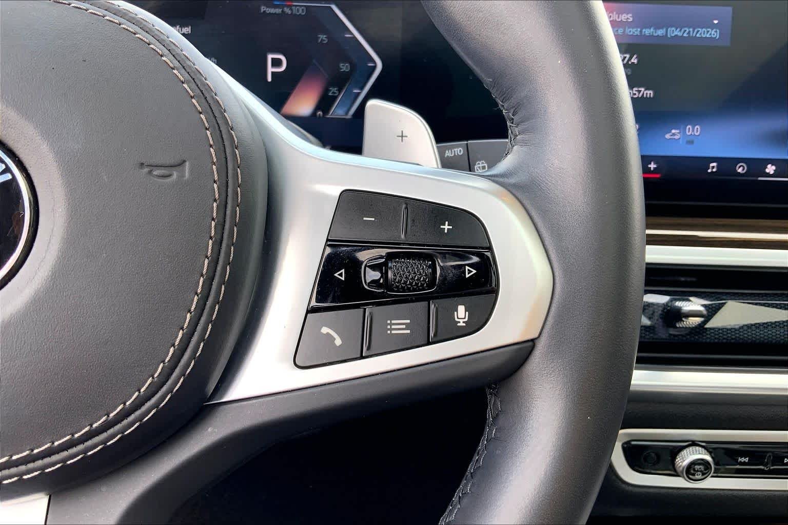Used 2024 Black Sapphire Metallic BMW sDrive40i image 25