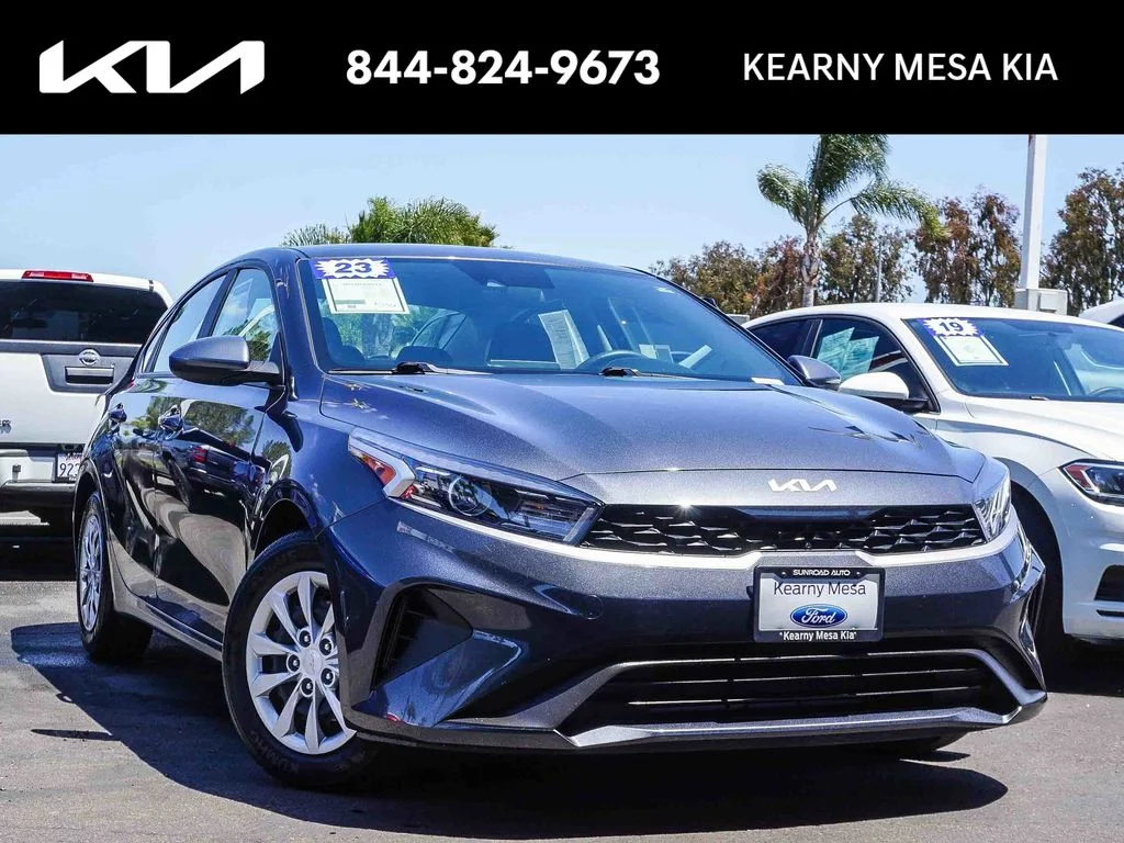 2023 Kia Forte LX AT's photo