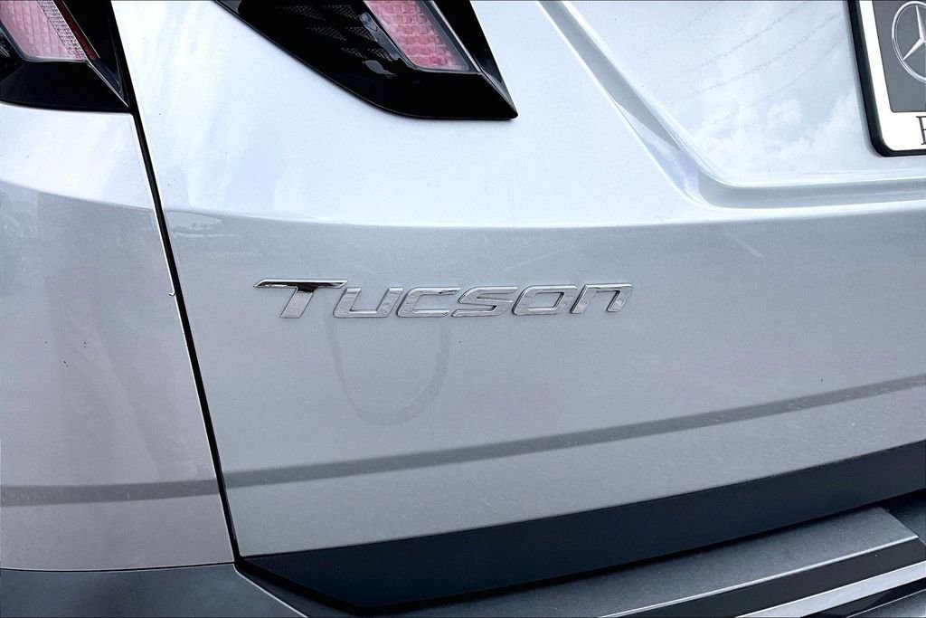 Used 2022 Silver Hyundai SEL image 26