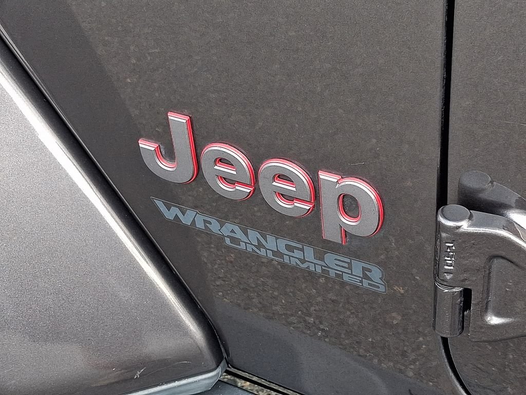 Used 2018 Gray Jeep Unlimited Rubicon image 31