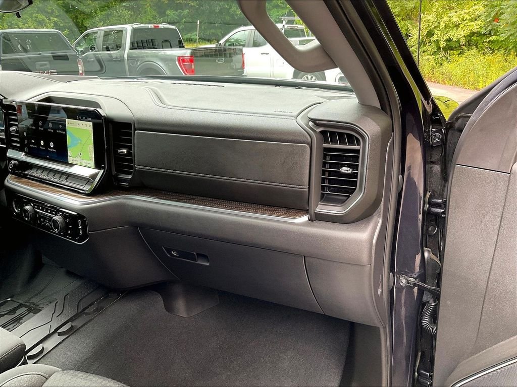Used 2023 Gray Chevrolet LT image 13