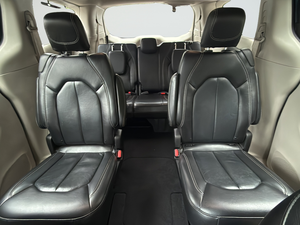 Used 2022 Blue Chrysler Touring L image 22