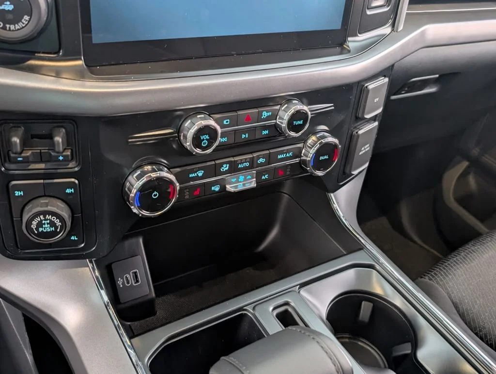 New 2026 Gray Ford XLT image 13