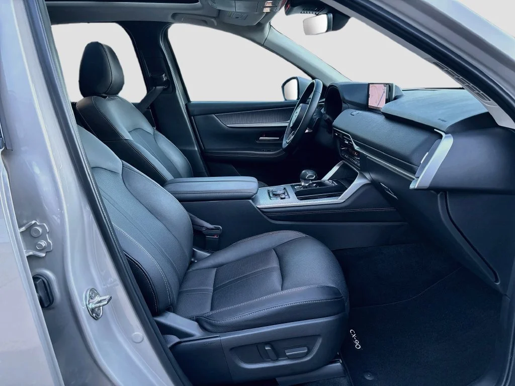 Certified Used 2024 Platinum Mazda Premium image 31