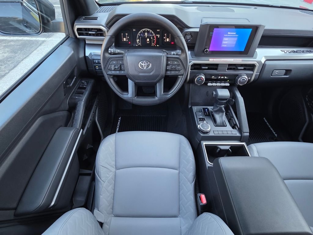 2026 Toyota Tacoma SR5 - Photo 6