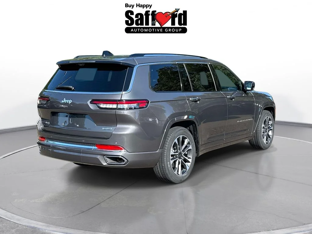 Used 2023 Gray Jeep Overland image 9