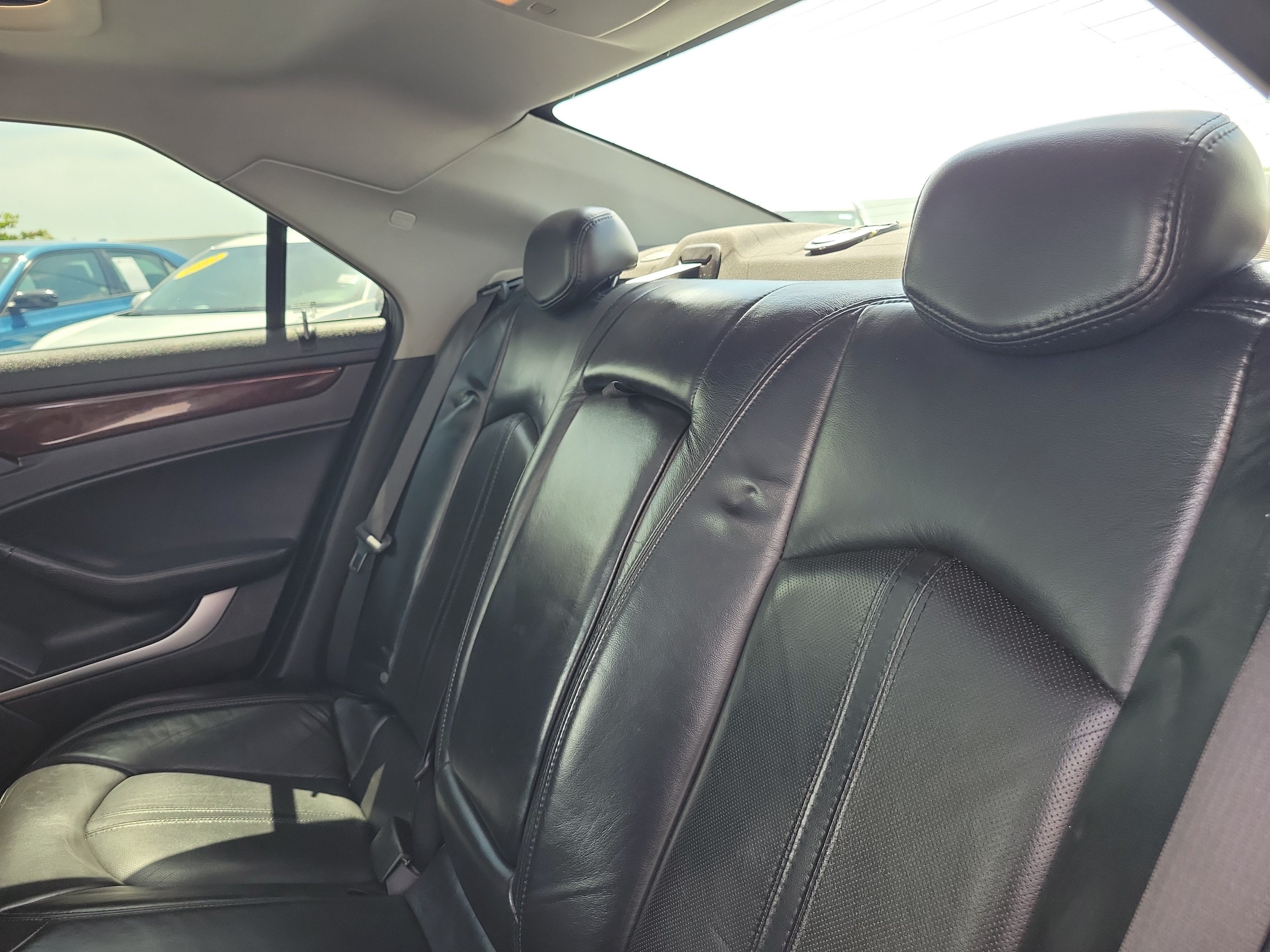 Used 2009 Black Ice Cadillac RWD w/1SA image 10