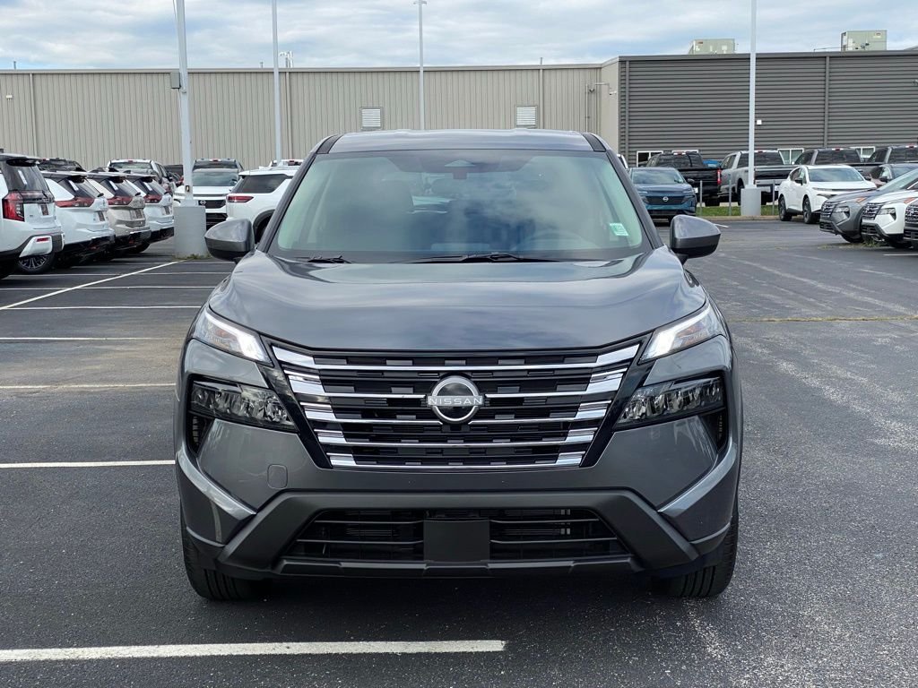 2026 Nissan Rogue SV - Photo 9