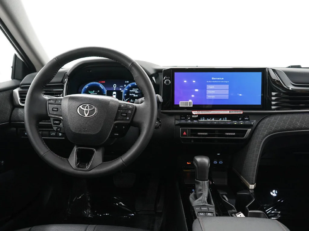 Used 2026  Toyota LE image 13