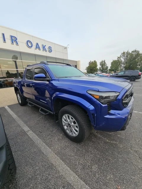 Used 2024 Blue Toyota SR5 image 3