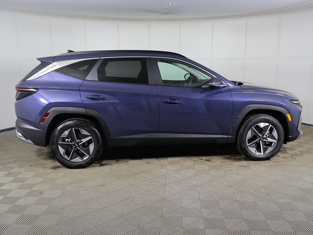 Used 2026 Blue Hyundai SEL Premium image 15