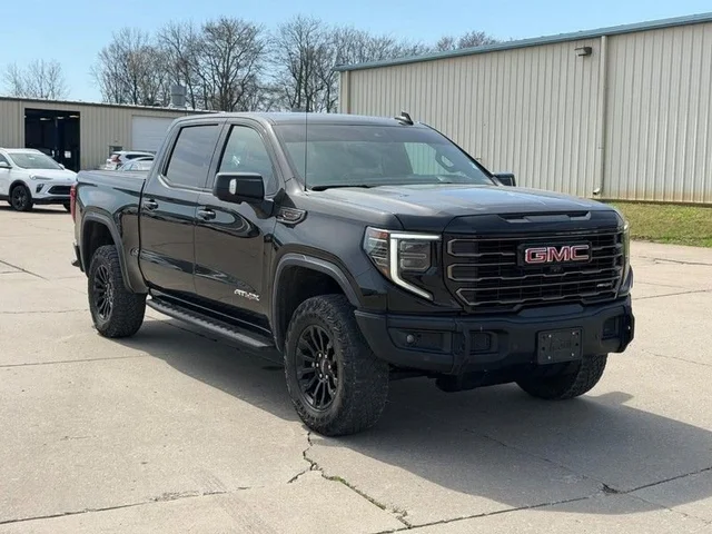 2023 GMC Sierra 1500 AT4X