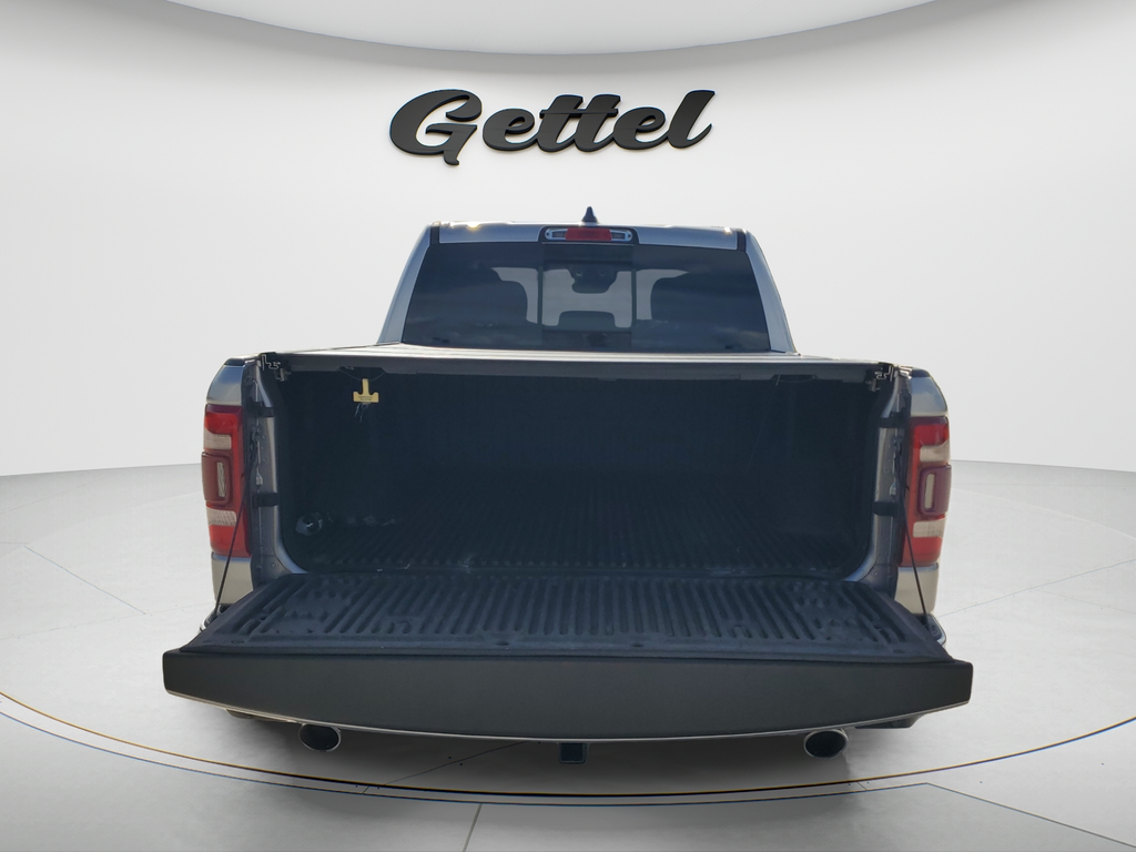 Used 2021 Silver Ram Laramie image 9
