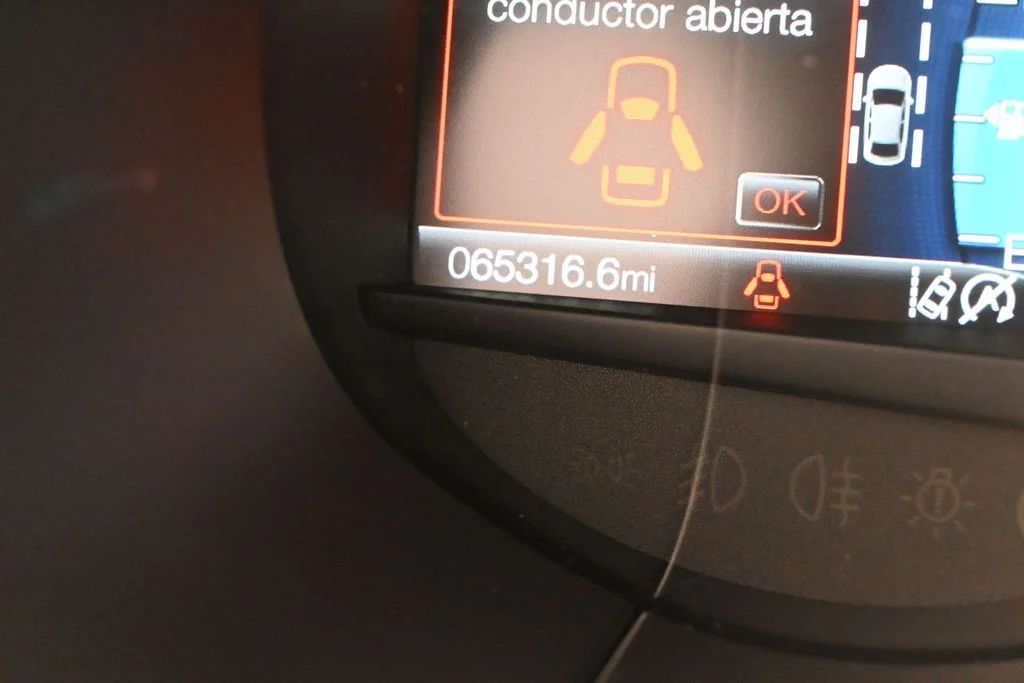 Used 2024 Black Metallic Ford Titanium image 34