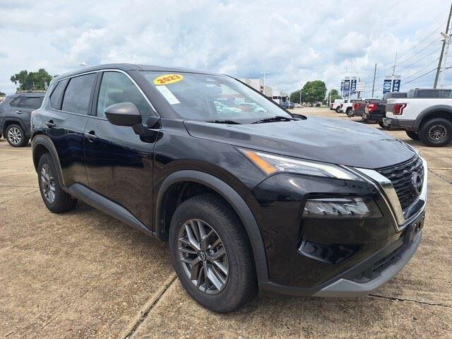 Used 2023 Super Black Nissan S image 7
