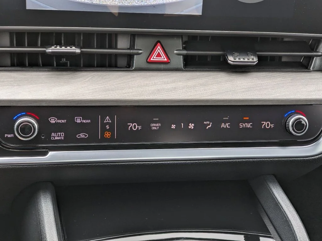 New 2024 Shadow Matte Gray Kia X-Line image 33