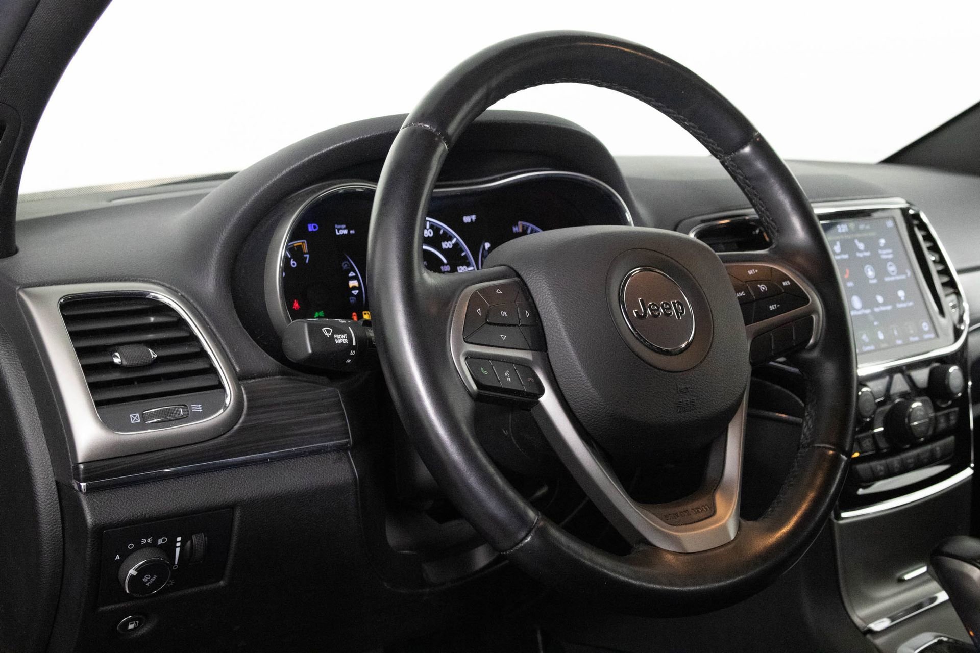 2022 JEEP GRAND CHEROKEE - Image 29