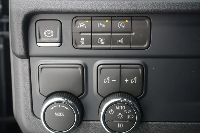 New 2026 Sterling Gray Metallic Chevrolet LT image 35