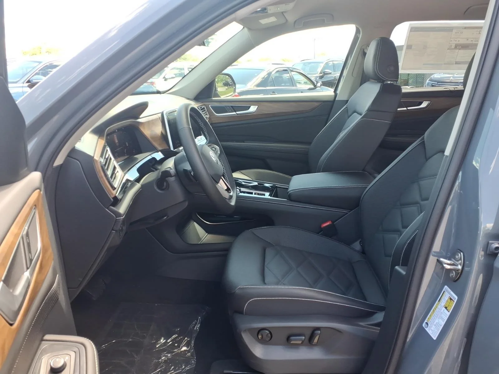 New 2026 Pure Gray Volkswagen 2.0T SE W/Technology 4MOT image 16