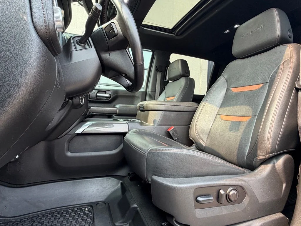 Used 2022 Blue GMC AT4 image 6