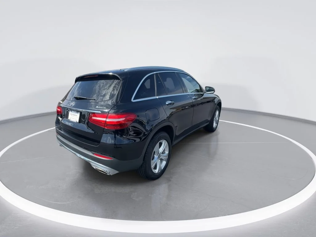 Used 2018 Black Mercedes-Benz GLC 300 image 8