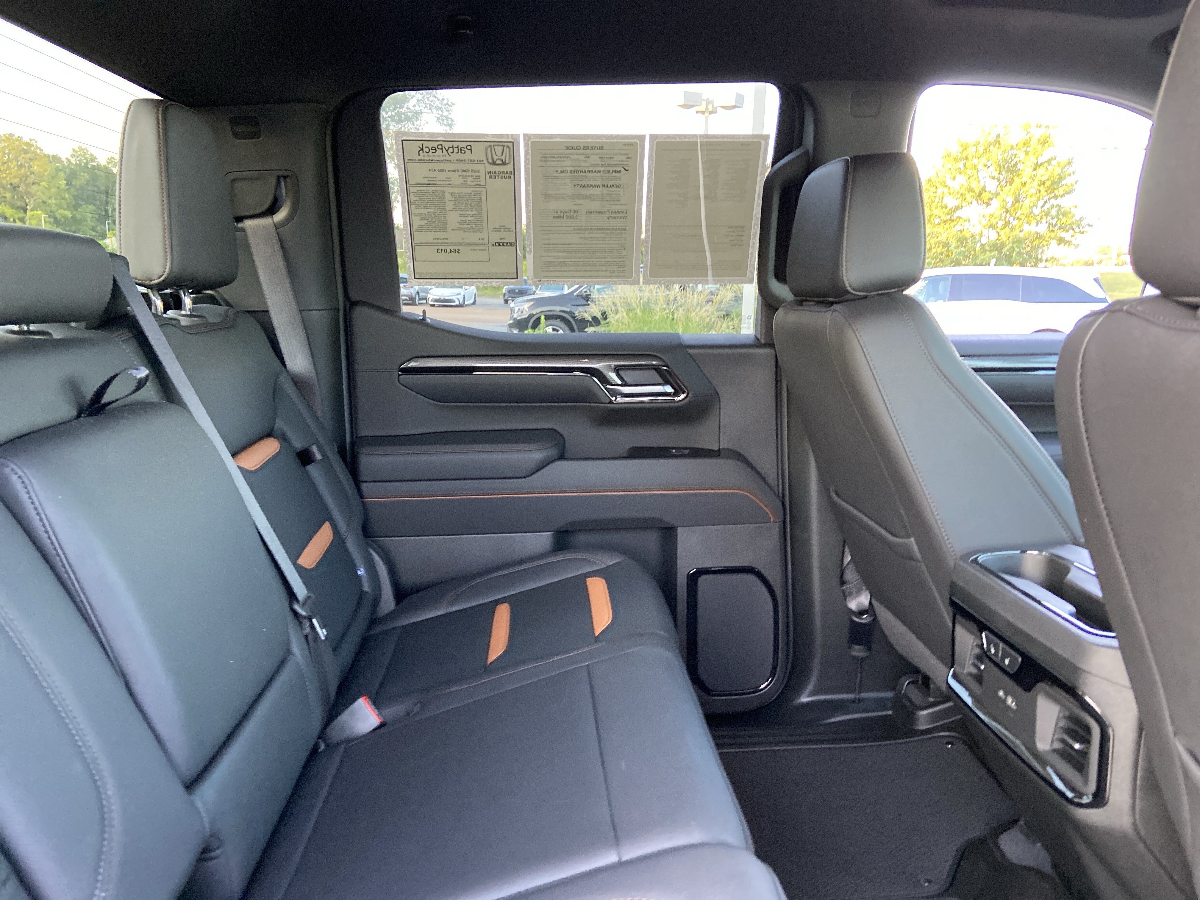 Used 2025 Summit White GMC AT4 image 21