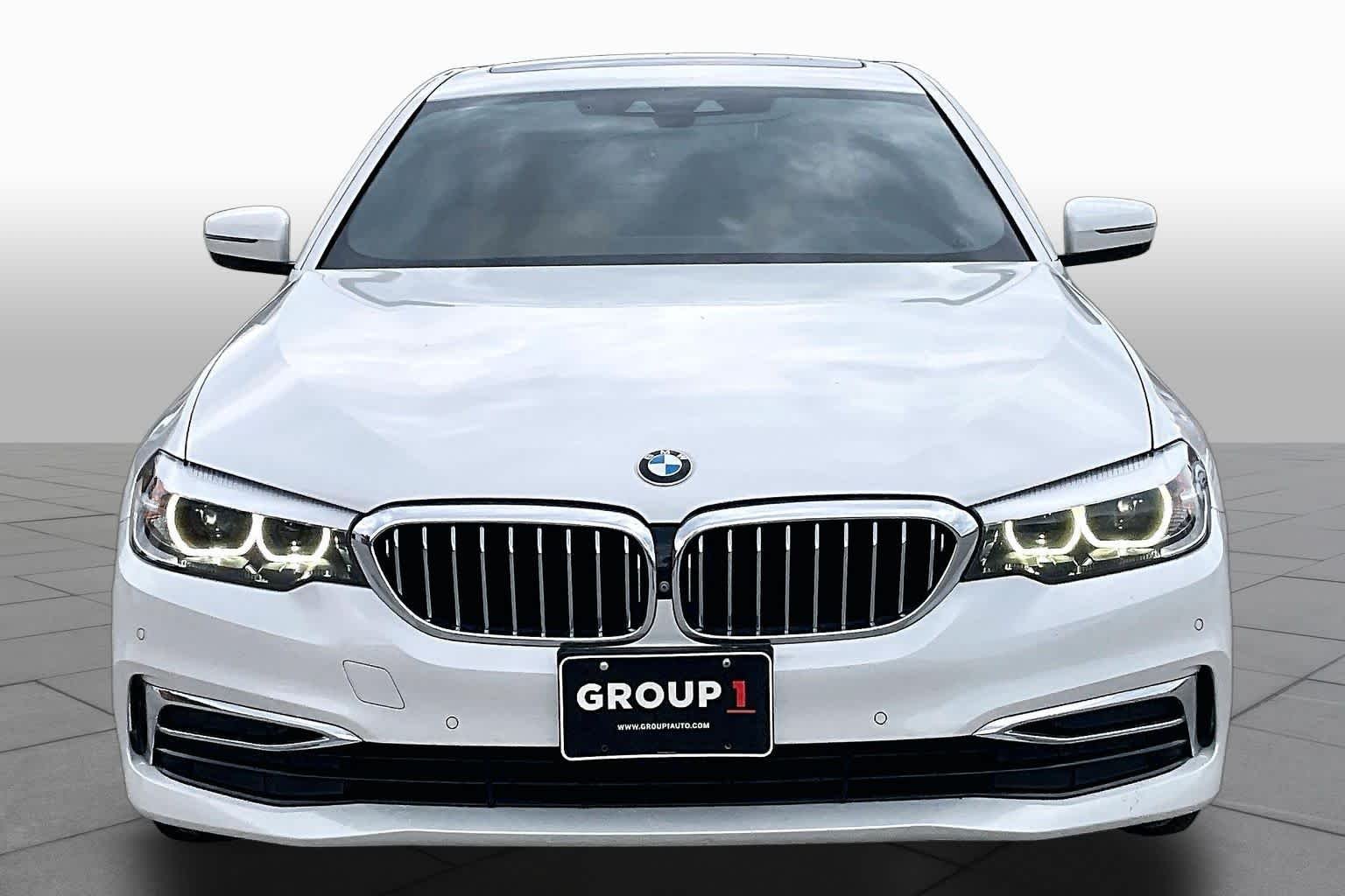 Used 2019 Mineral White Metallic BMW 530i image 4