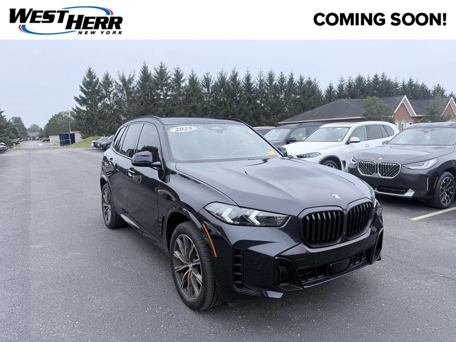 Used 2025 Carbon Black Metallic BMW xDrive40i image 1