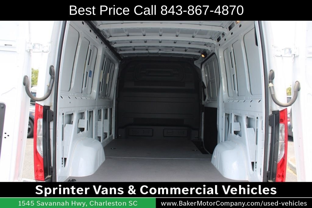 Used 2023 Arctic White Mercedes-Benz Cargo 144 WB image 24
