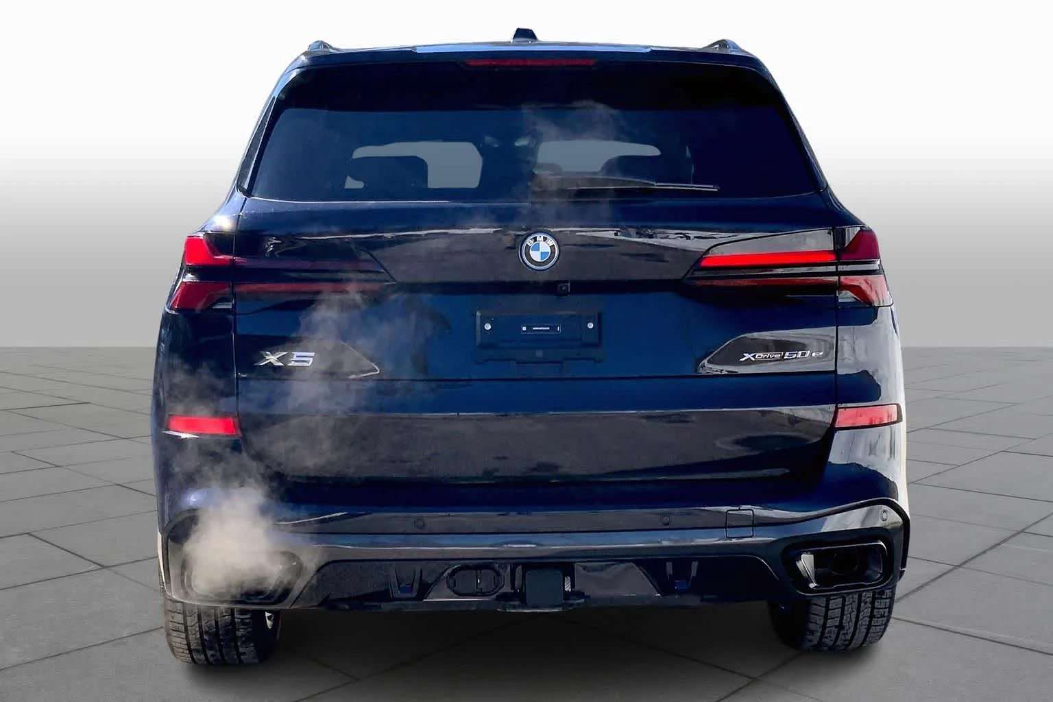 Used 2026 Carbon Black Metallic BMW xDrive50e image 4
