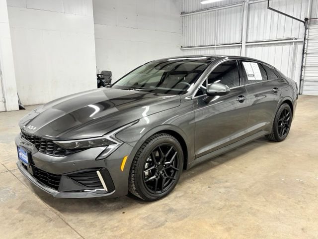 Used 2025 Gray Kia EX image 3