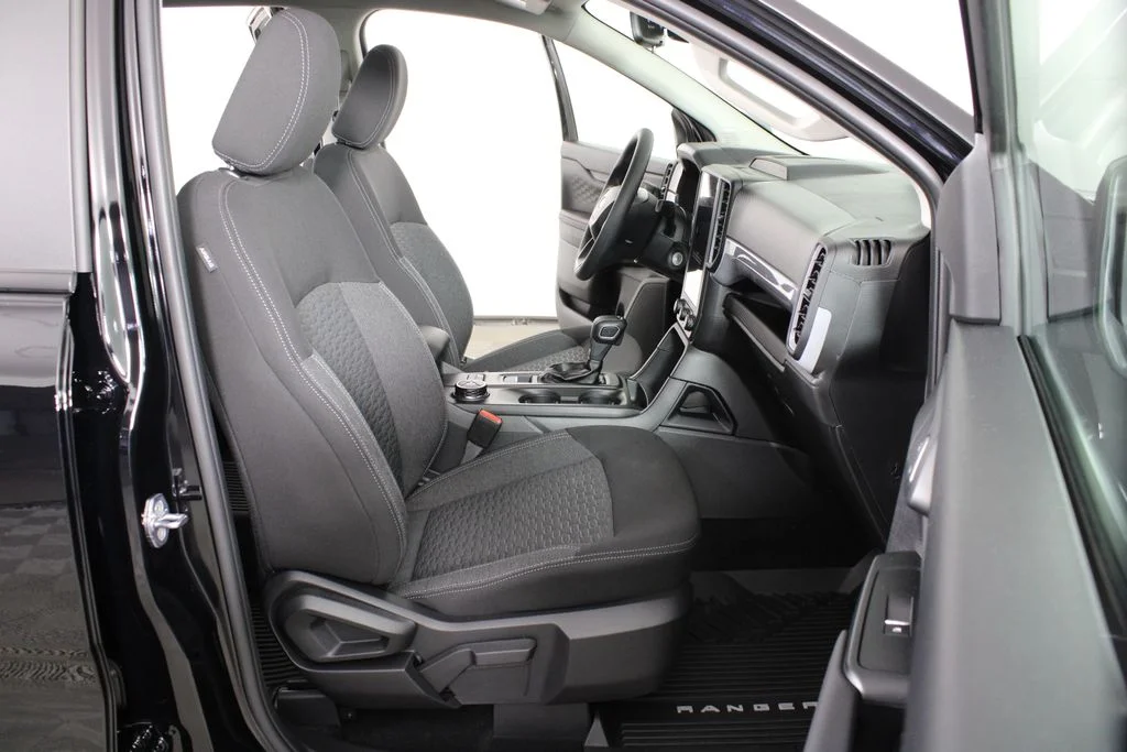 2025 Ford Ranger XL - Photo 16