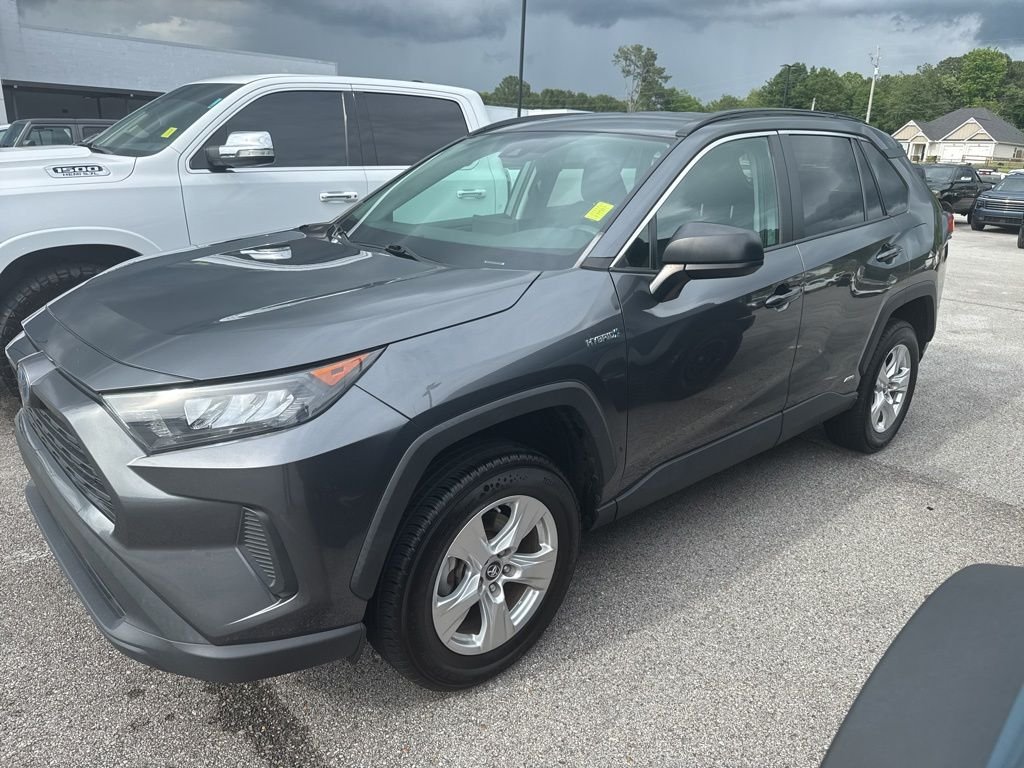 2021 Toyota RAV4's photo
